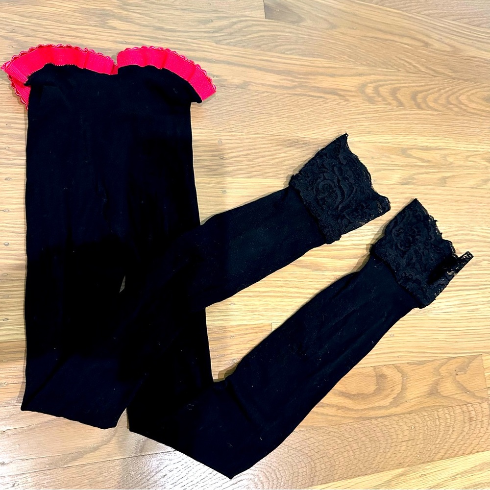Betsey Johnson Black Lace Cropped Legging Tights